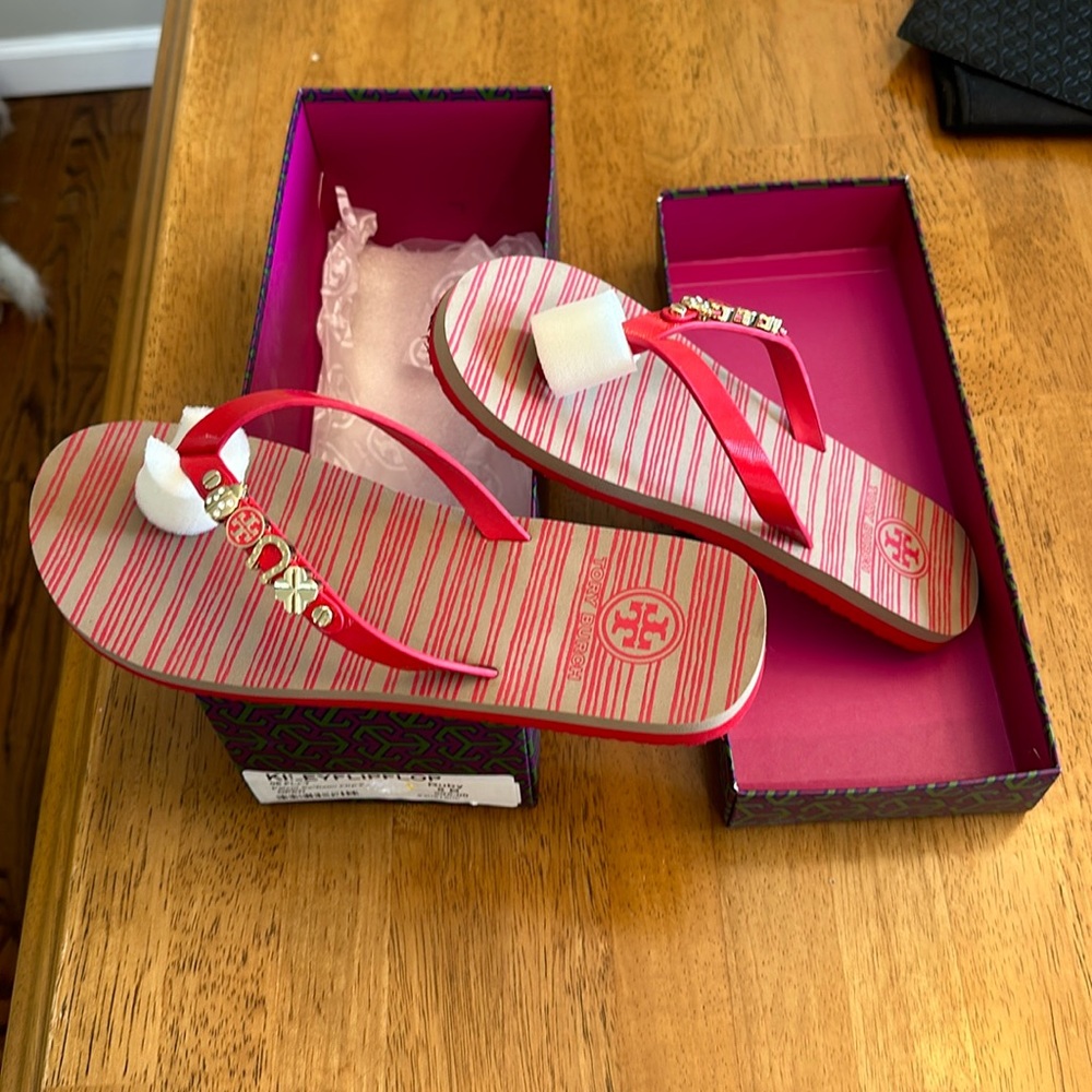 Tory Burch Kiley Flipflops